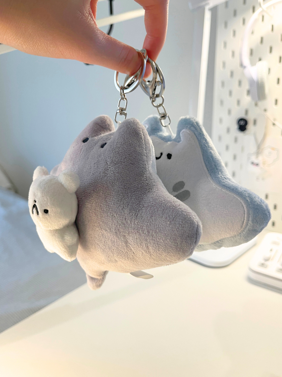 Magnetic Ray Plushie Set (read description)